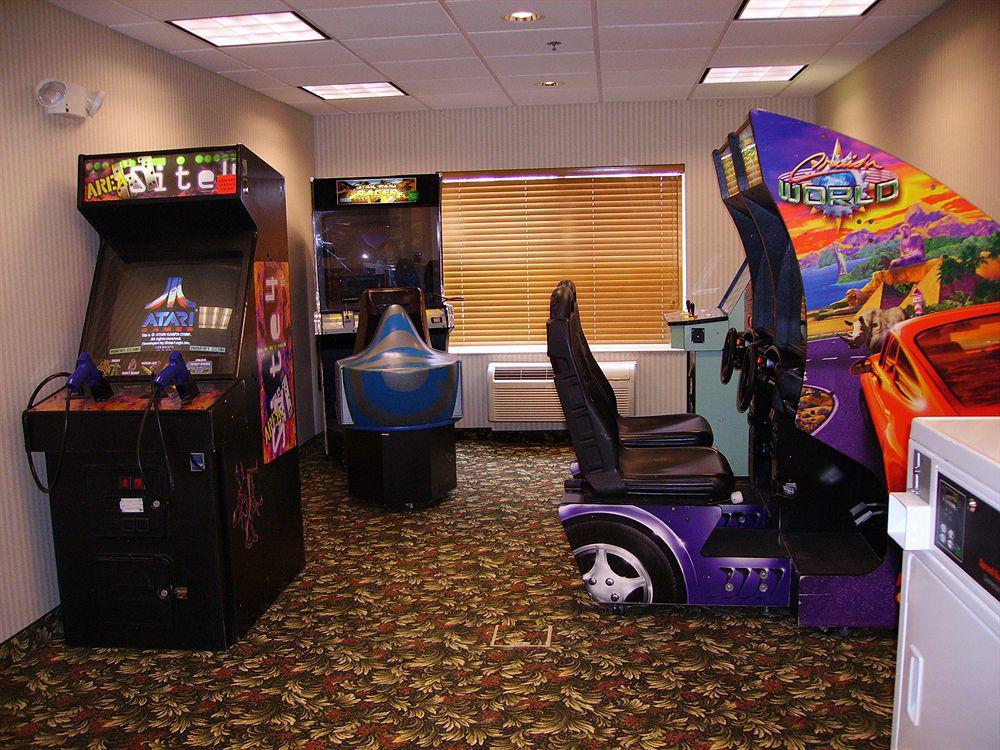 Holiday Inn Express & Suites Yankton By Ihg Facilities photo